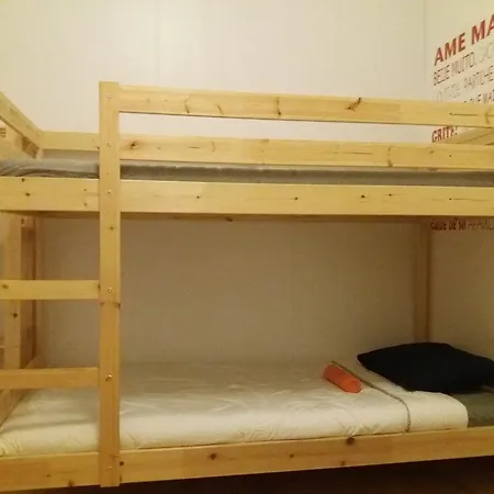 City Hostel Lisbon * Lisbona