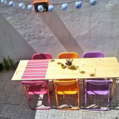 City Hostel Lisbon * Лісабон