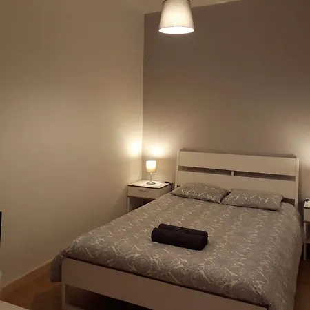 City Hostel Lisbon Хостел Лісабон
